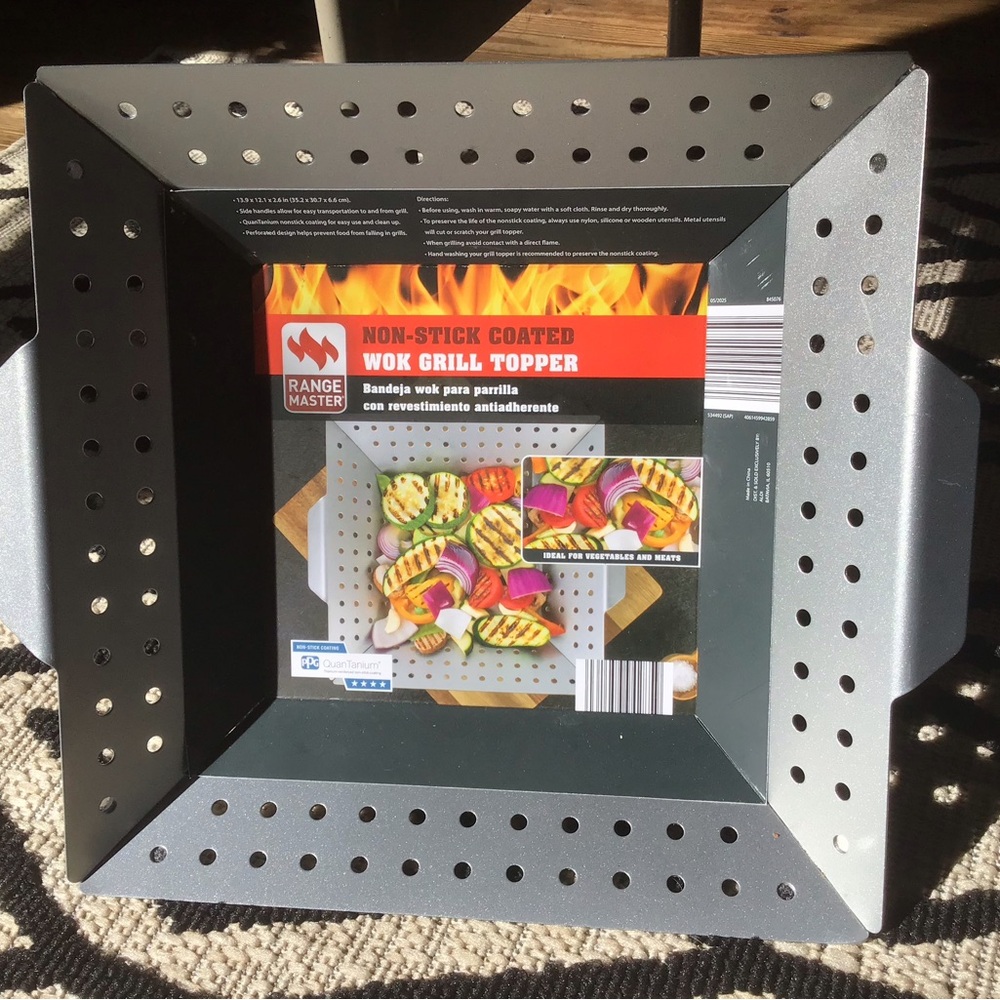New Non-Stick Coated Wok Grill Topper